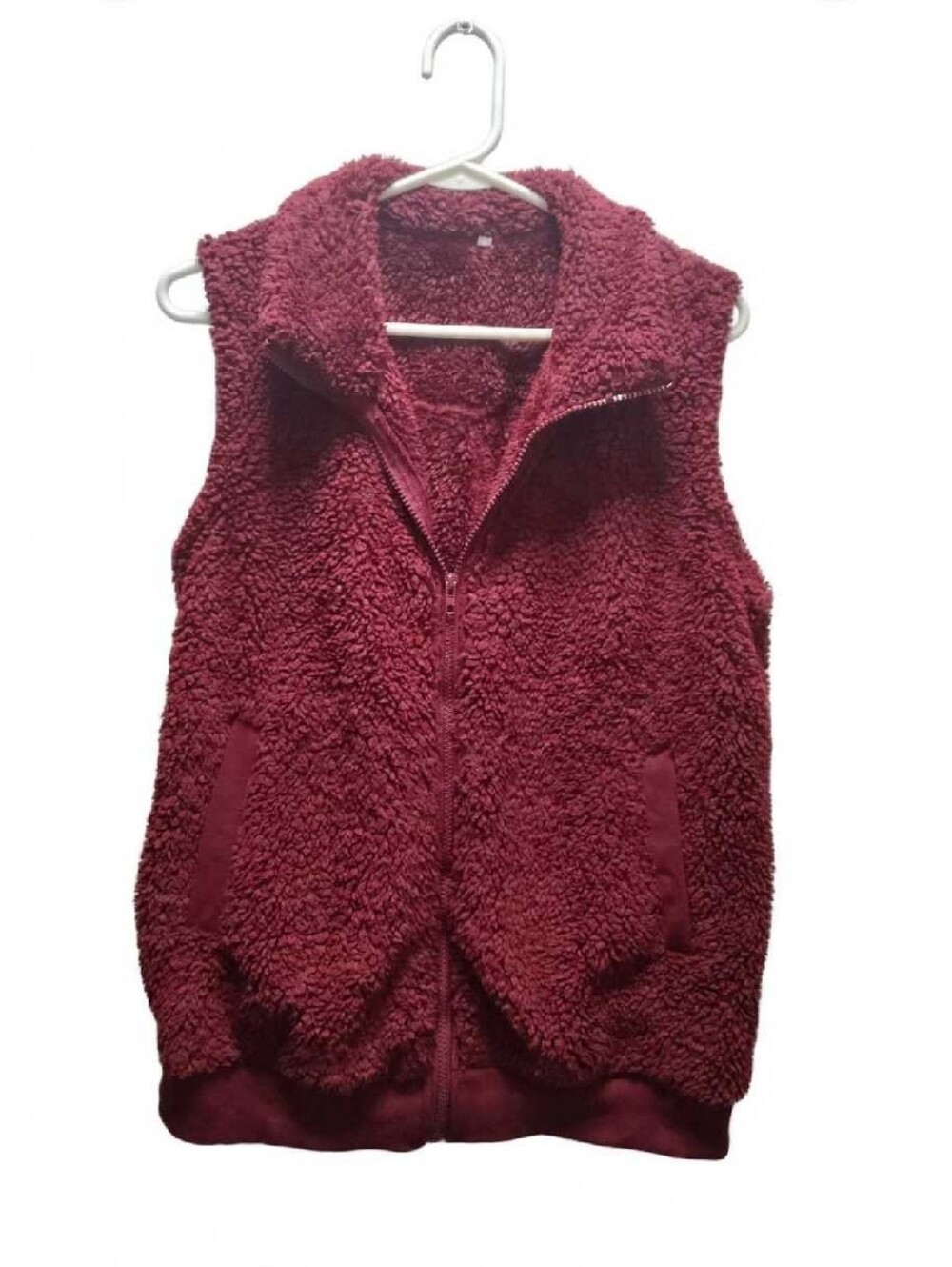 Maroon Zippered Vest With Pockets